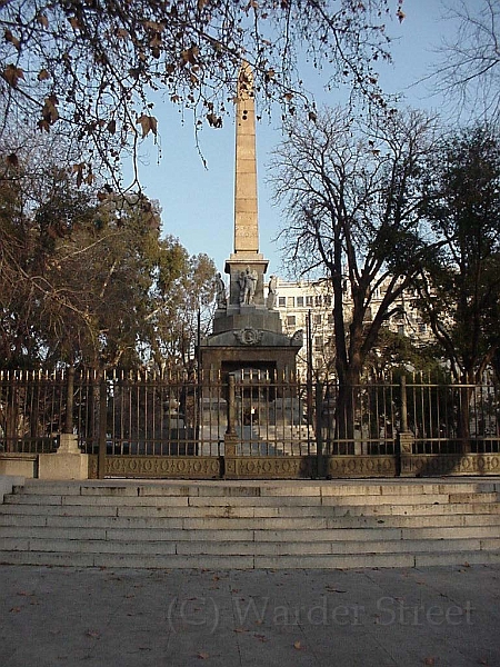 Obelisk War Memorial.jpg
